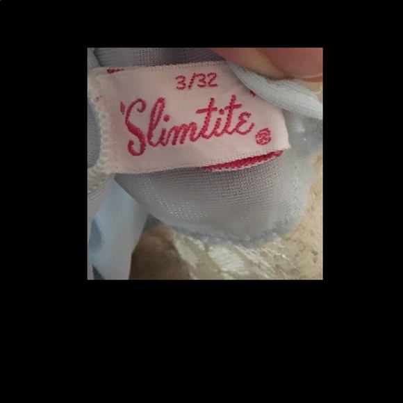 Vintage Slimtite Women’s Nightgown - Picture 6 of 6